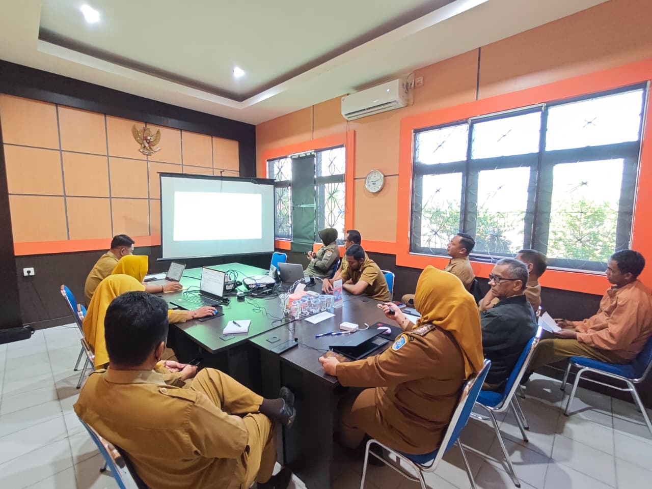 Rapat Evaluasi Capaian Kinerja dan Kegiatan Organisasi Di Tingkat Kecamatan dan Kelurahan Bulan Februari 2026